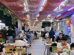 -攻虾纪(五一新村店)