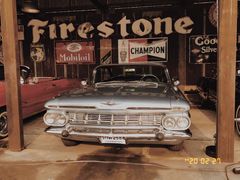 -席娜卡琳火车铁道夜市