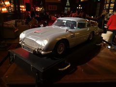 -LONG BAR 廊吧(外滩华尔道夫酒店)