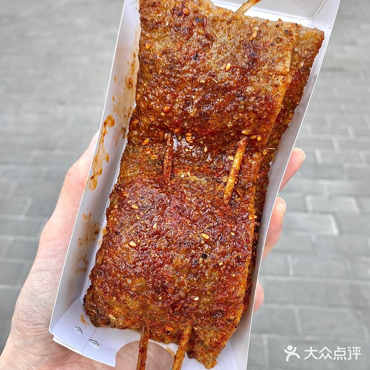 烤苕皮夹菜版🔥酥糯焦脆酱料也太好吃了吧😋