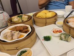 -万山楼海鲜酒家·二十三年老字号