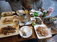 -两兄弟Song Pee Nong(2号店)