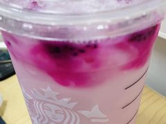 Dragon&nbsp;Drink&nbsp;幻紫生咖-星巴克(汾阳路店)