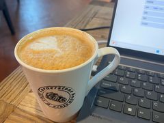 -房角石咖啡与书(吉大南校店)