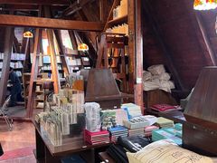-良友书坊(安徽路店)