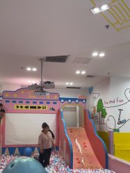 -孩子王(仪征宝能店)