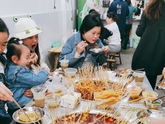-卫卫麻辣烫(建设新村路店)