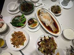 -泉上·发现DISCOVERY ·黔菜餐厅(银海元隆广场店)