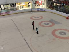 -炫采冰场(红博中央公园商场店)