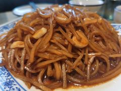 酸辣土豆丝-十六中酱肉·烧烤·京菜小馆(五方桥旗舰店)
