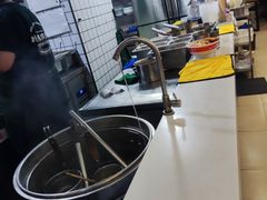 -叶伟胡辣壳面(两路口店)