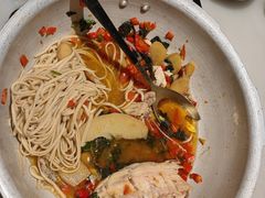 -佬麻雀·剁椒鱼头(京基KK One店)