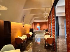 -朵兰达V酒店(成都春熙路太古里国金中心店)