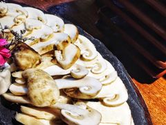 -慢丽江·云南野生菌土鸡锅(西山店)