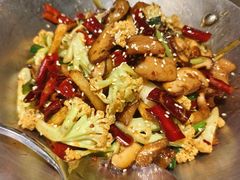 -渔语鱼酸菜鱼新川菜(来福士店)