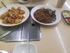 炸酱面-朴氏韩国料理(北欧丽景店)