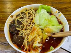 极品牛肉面-蒋六十八梯眼镜面(狮子坪店)