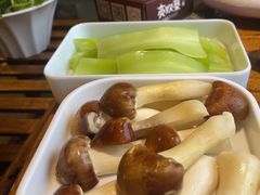 -快活林酸汤鱼鲜品火锅店(甲秀楼店)