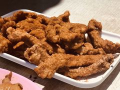 -爆炸头阿姨小四川正宗川味小吃(无任何分店)