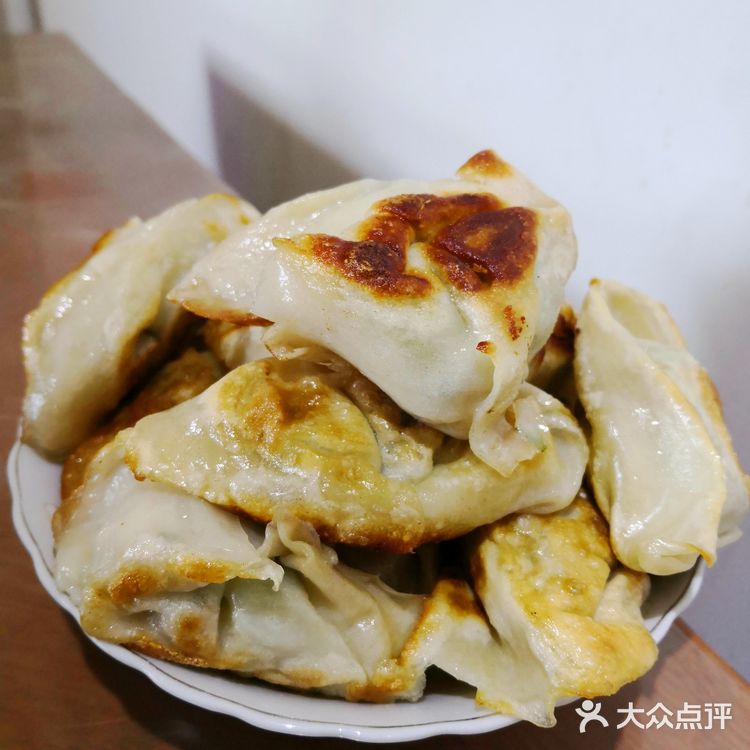 今日早餐：油煎馄饨 早餐时间比较紧张，怎么方便怎么来