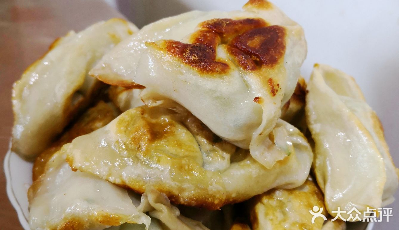 今日早餐：油煎馄饨 早餐时间比较紧张，怎么方便怎么来