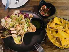 -Pistolera Mexican Cantina女枪手墨西哥餐厅(碧云路店)