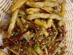 -江城燕子大排档(江汉路步行街店)