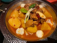 沙湾原始大盘鸡-丝路金桃·新疆菜(徐汇店)