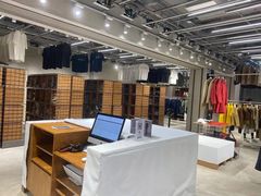-迪桑特DESCENTE(北京三里屯BLANC店)