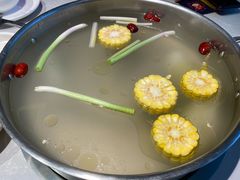 养生原汤锅-俏牛哥鲜牛肉牛肆馆(重庆天地店)