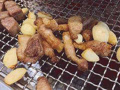 -肉甲韩国木炭烤肉(新壹街1店)