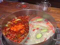 -乐山串串香老火锅(鼓楼店)