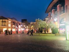 -泡泡玛特POPMART(蓝色港湾店)