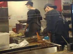 -乐彡炸串·烤苕皮(西单华威约饭街店)
