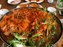 -喇喇排骨火锅·传统韩式脊骨汤(望京西园总店)