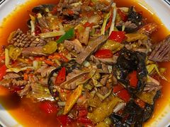 -肖四女乐山跷脚牛肉(世博源店)