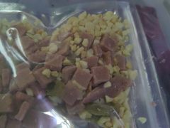 -红渡小香·牛肉麻辣香锅(车站南路店)