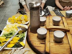 -万里闯关东铁锅炖菜馆(高新旗舰店)