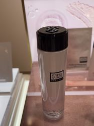 点击看大图 -奥伦纳素Erno Laszlo