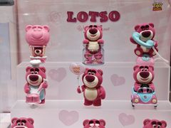 -泡泡玛特POPMART(世豪广场店)