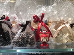 -VENCHI 闻绮(北京国贸商城店)