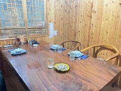 -小小饭店·休闲农庄·安吉松树林里的农家菜