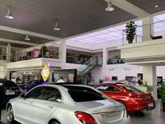 -上海星瀚奔驰4S店(红柳路店)