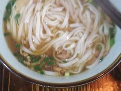 砂锅猪肉粉-裕新楼粉面馆·石磨手工粉(四方坪店)