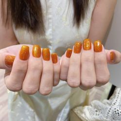 -花岐款式专研健康美甲沙龙