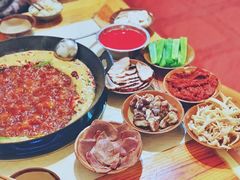 -周幺妹重庆老火锅(银泰城总店)