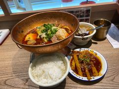 -成都你六姐·牛肉冒菜(上海环宇荟店)