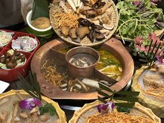 -滇釜火锅·能喝汤的火锅(车公庄店)