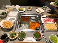 -海底捞火锅(宝龙广场夜宵主题店)