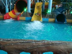 -青岛东方影都融创水世界